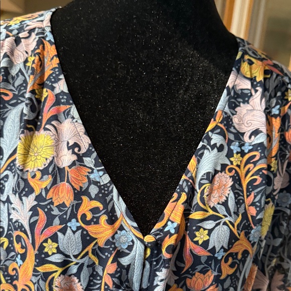 CJ Banks Vibrant Long Sleeve Floral Dress - Picture 6 of 10